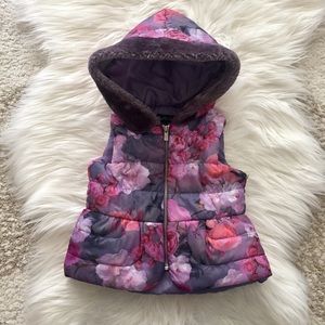 Cynthia Rowley Floral Puffer Vest w/ Hood 18M